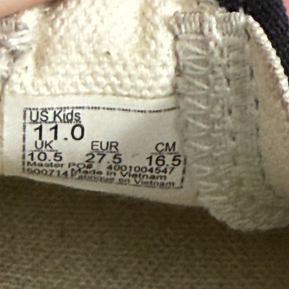 Kids’ Black White Checkered Slip On Vans, size 11 - Picture 5 of 9